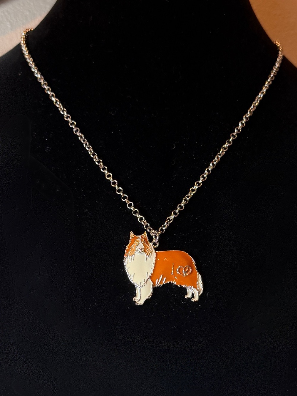 Collie Dog Enamel Pendant Necklace in White & Burnt Orange NWOT